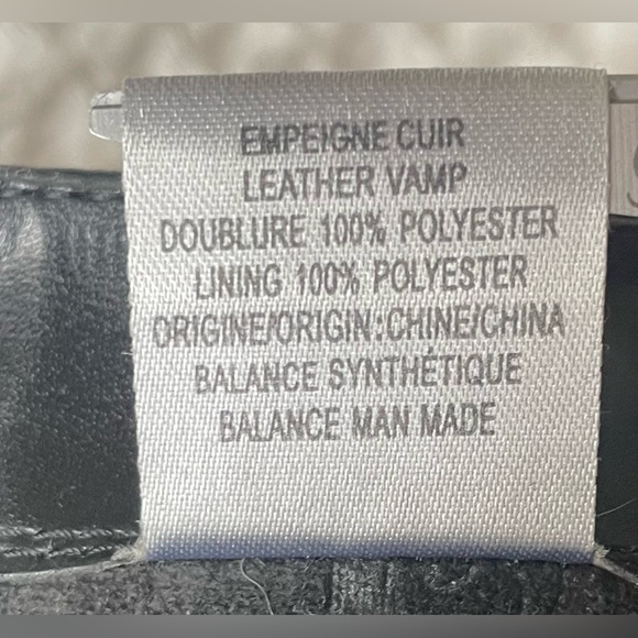 Blondo women's tall leather boots, low heel. - Picture 8 of 13